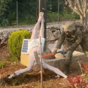 Soldado israelí profana estatua de Cristo en Líbano