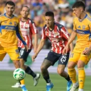 Tigres no falló la contundencia ante Chivas y goleó sin piedad