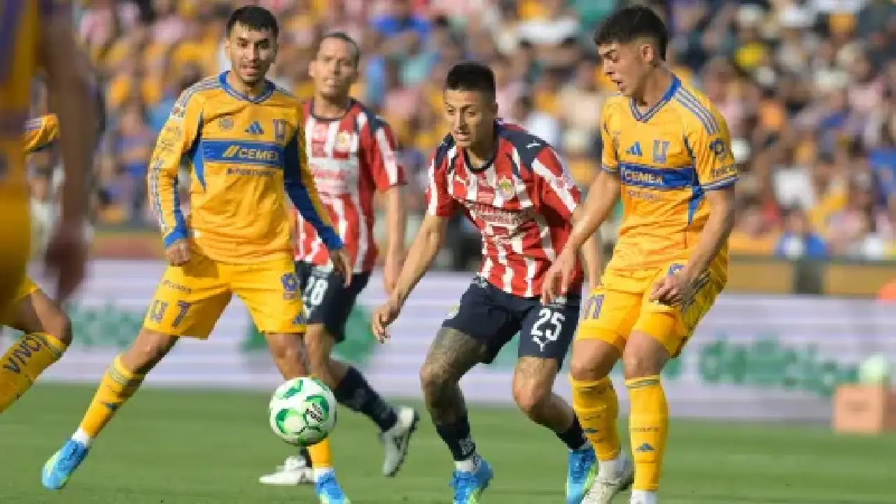 Tigres no falló la contundencia ante Chivas y goleó sin piedad