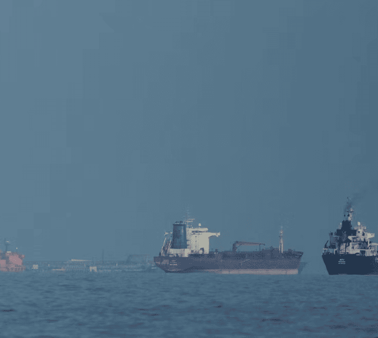 Tres petroleros sancionados por EEUU logran cruzar Ormuz