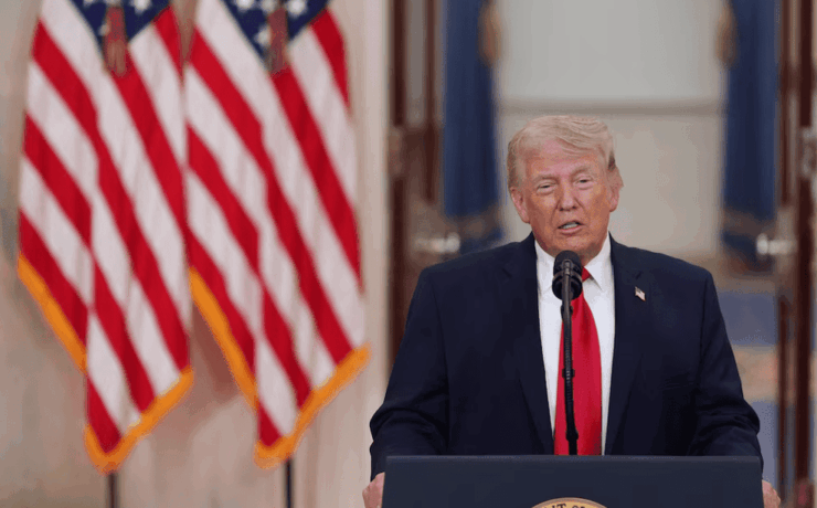 Trump afirma que EEUU podría reabrir el estrecho de Ormuz