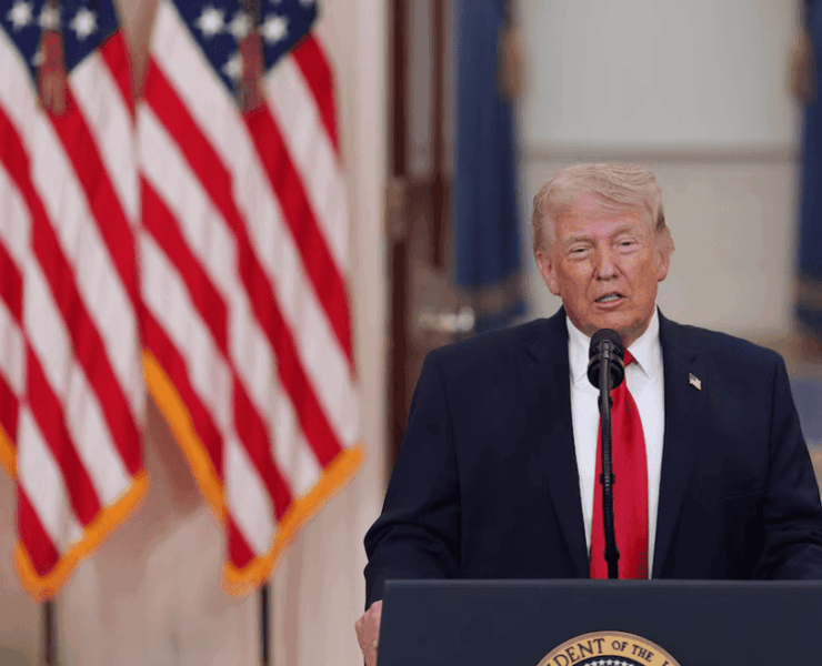 Trump afirma que EEUU podría reabrir el estrecho de Ormuz