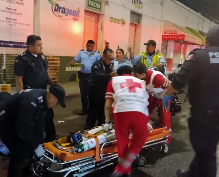 Va y Ven atropella a una abuelita en calles del Centro Mérida