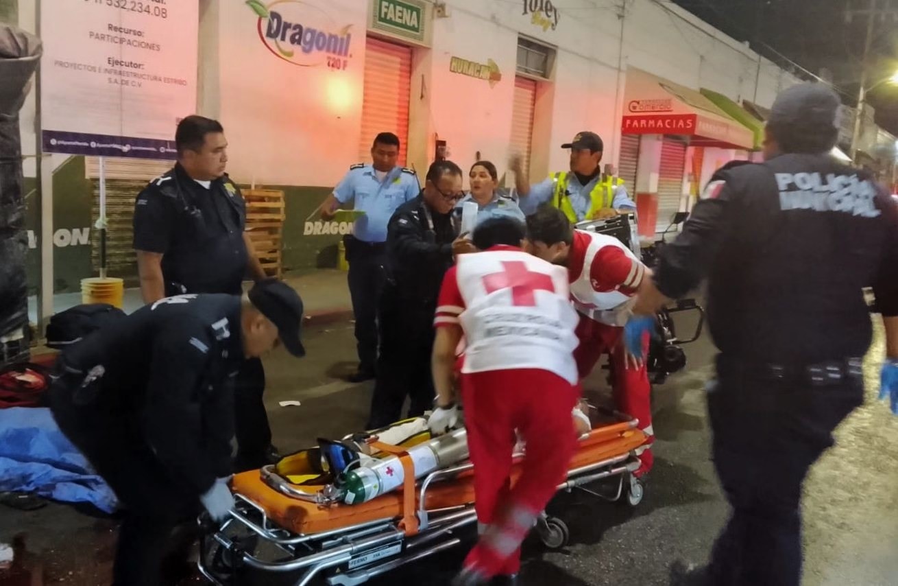 Va y Ven atropella a una abuelita en calles del Centro Mérida