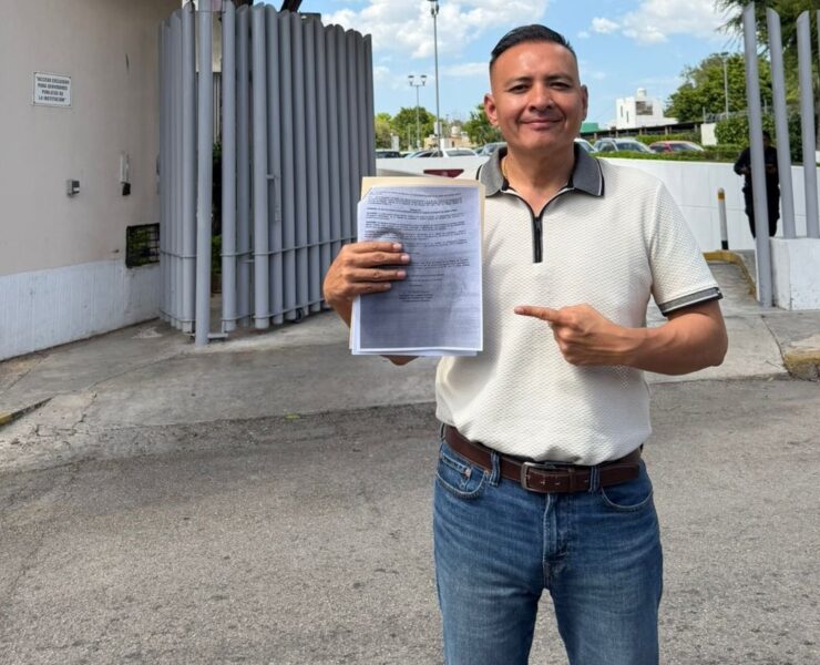 Vadillo avanza con sus demandas por difamación y va por fallo a favor de 9 más