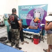 Susto en Xul-Há: bañista sufrió un fuerte dolor en el pecho