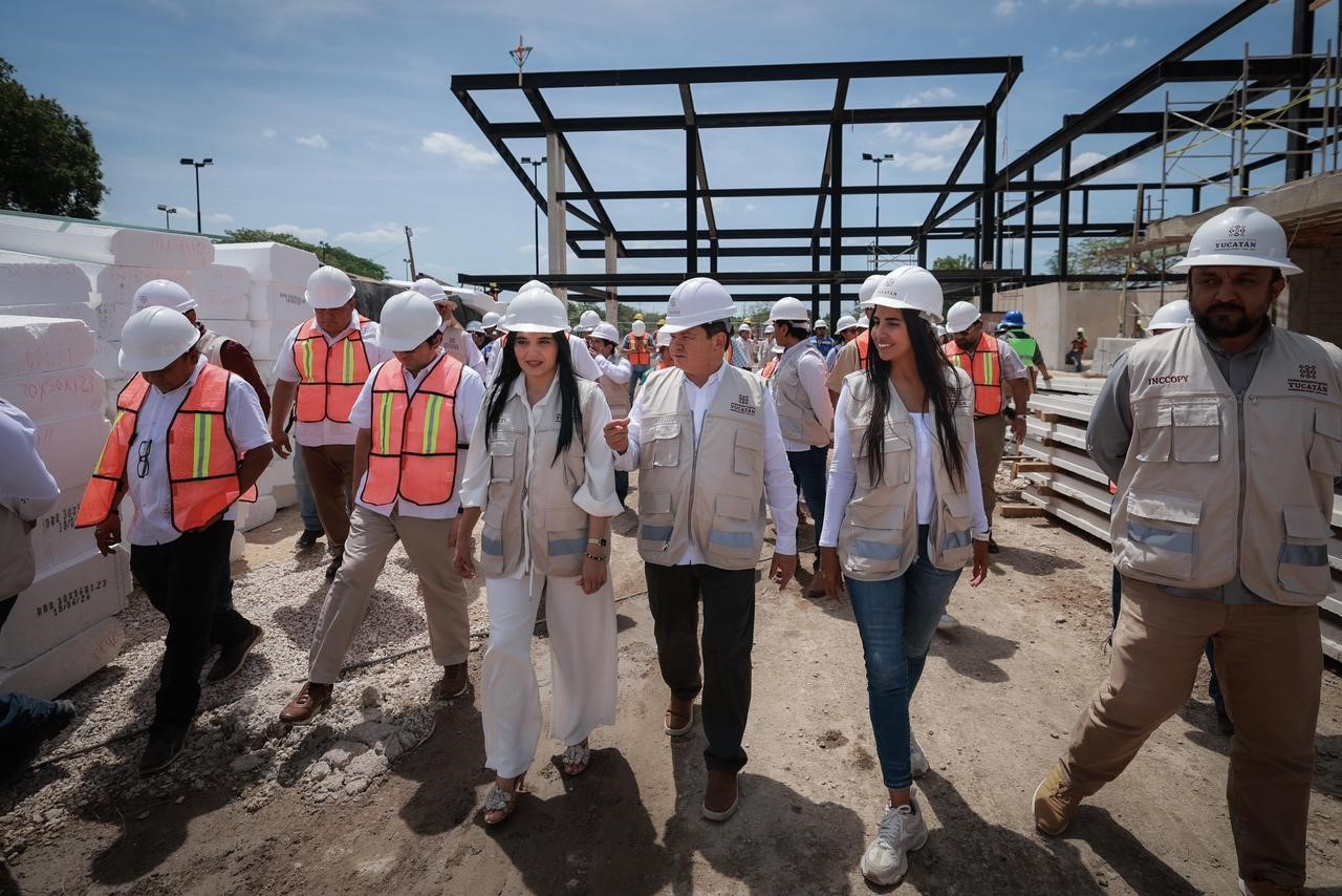 Avanza Centro Renacimiento Ka’siijil fortaleciendo bienestar y convivencia familiar en Izamal
