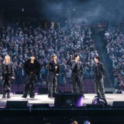 BTS enfrenta público apagado en Stanford