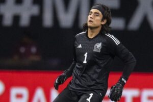 Carlos Acevedo tuvo actividad en la segunda mitad y mostró seguridad bajo los tres postes en la victoria de México sobre Ghana.