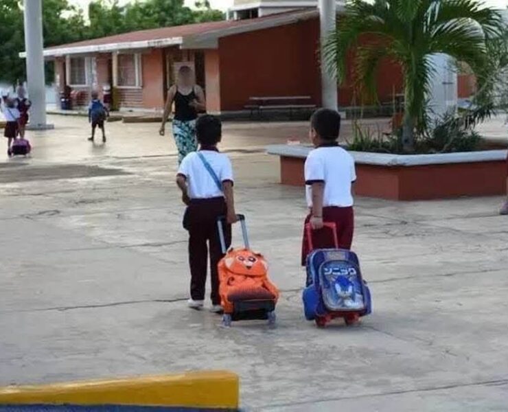Calor obliga a adelantar fin de clases en Quintana Roo