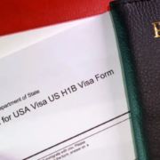 Costa Rica revela que EEUU le revocó las visas