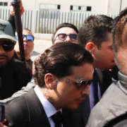 Revelan "robo" millonario a Nodal creando nueva polémica