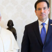 Rubio llega al Vaticano para hablar con el papa