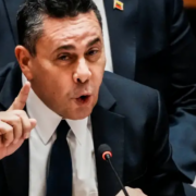 Venezuela defiende su derecho "irrenunciable" al Esequibo