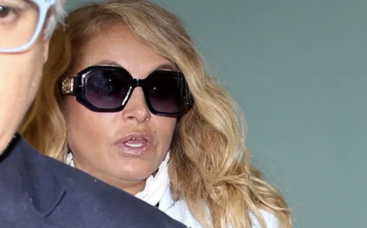 Paulina Rubio en un nuevo pleito legal frente al tribunal de Miami