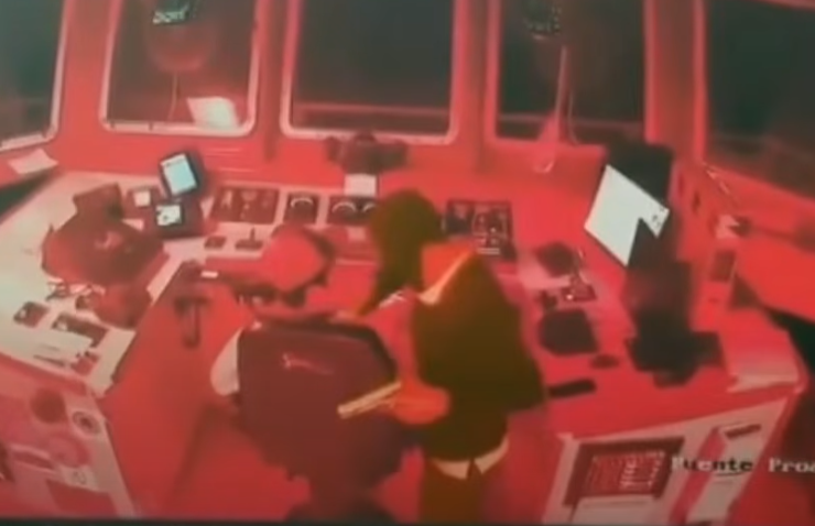 Piratas modernos asaltan embarcación en Campeche y quedan captados en vídeo