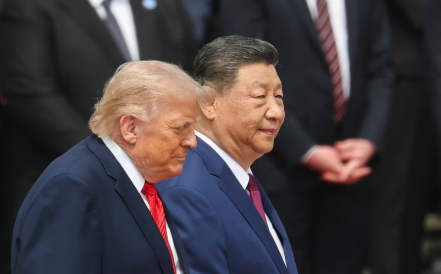 Xi Jinping exige a Trump dejar de vender armas