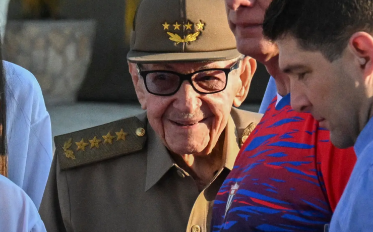 Cuba celebra a Raúl Castro tras la imputación de EEUU
