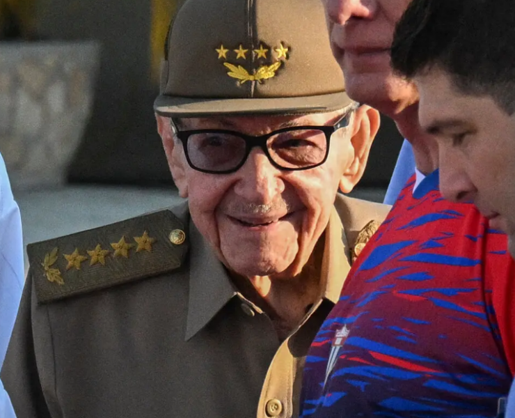 Cuba celebra a Raúl Castro tras la imputación de EEUU