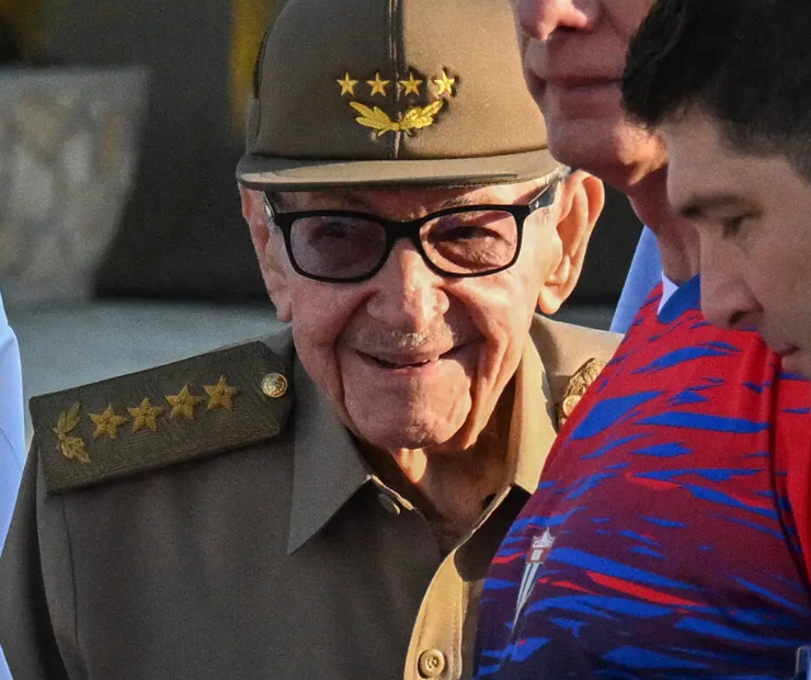 Cuba celebra a Raúl Castro tras la imputación de EEUU