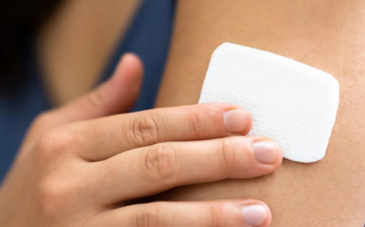 Crean una curita "Inteligente" que trata el melanoma