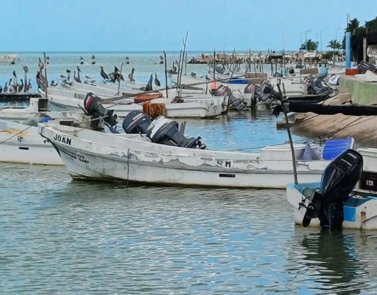 Marineros sorprendidos por intensa tormenta: caos viral