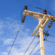 Barrio de Santa Ana pasa más de 24 horas sin luz: caos eléctrico