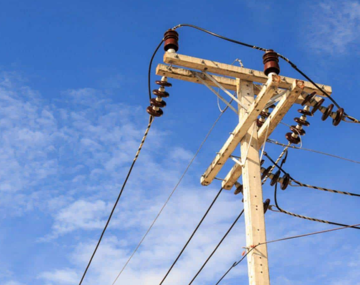 Barrio de Santa Ana pasa más de 24 horas sin luz: caos eléctrico