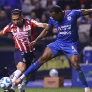Chivas y Cruz Azul dejaron todo para la vuelta con goles y emociones