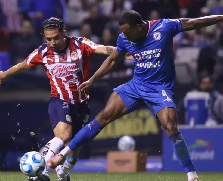 Chivas y Cruz Azul dejaron todo para la vuelta con goles y emociones