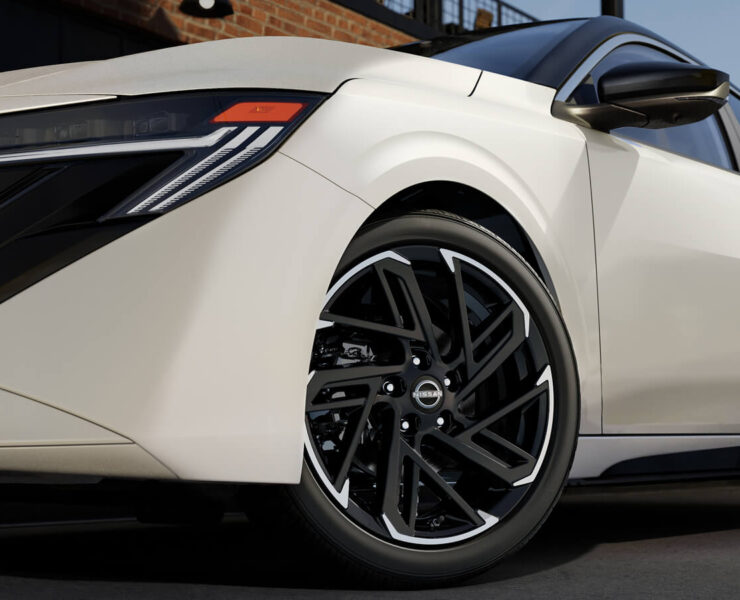 DIFERENCIAS EN VERSIONES DE NISSAN SENTRA 2026