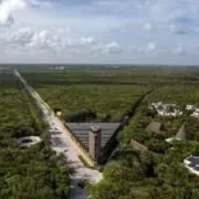 Denuncian que parque mató turismo y Tulum pierde visitantes