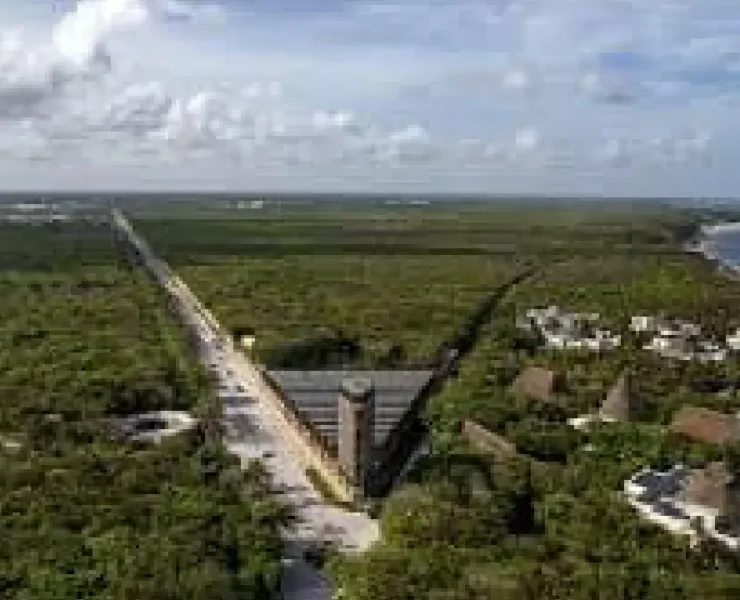 Denuncian que parque mató turismo y Tulum pierde visitantes