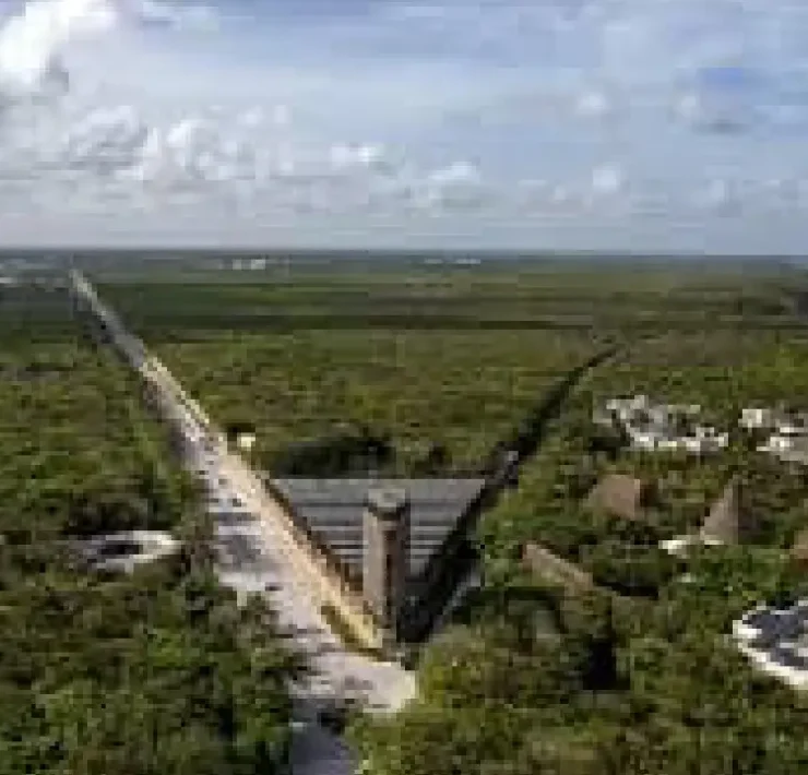 Denuncian que parque mató turismo y Tulum pierde visitantes
