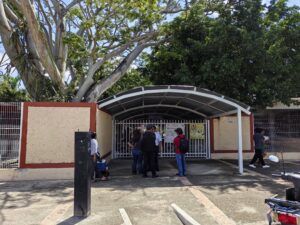 Autoridades educativas de Campeche analizan el posible Adelanto en el cierre de ciclo escolar debido a las altas temperaturas registradas en la entidad.