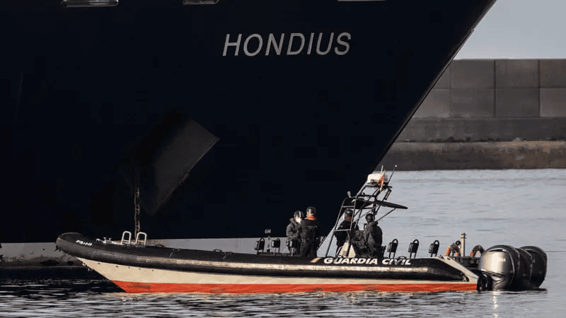 El crucero MV Hondius inicia desembarco en Tenerife