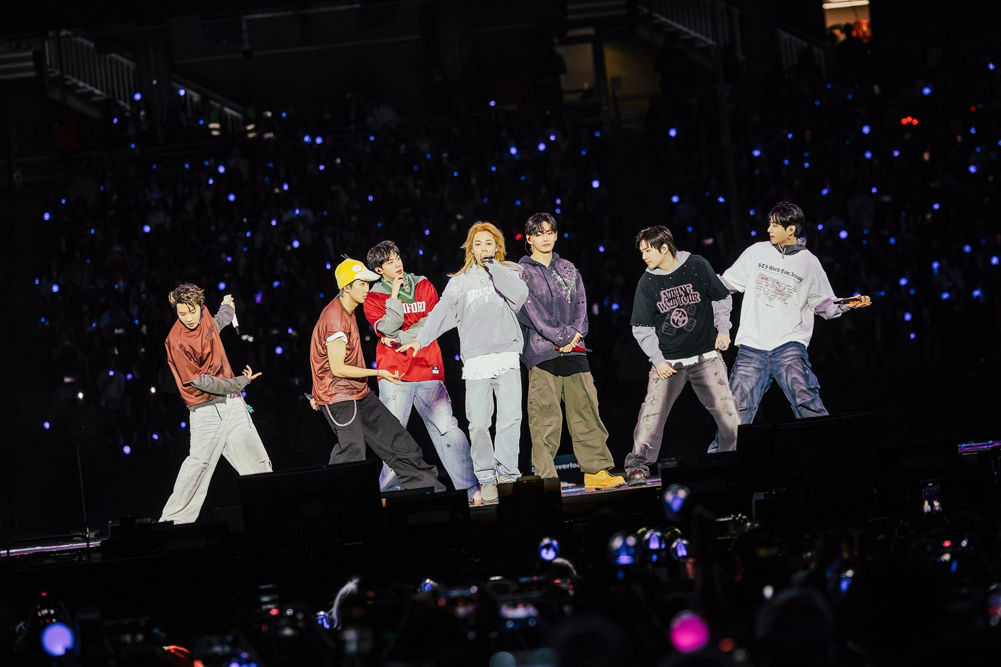 Fans comparan el concierto con las presentaciones en Corea del Sur
