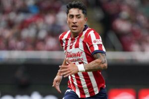 Omar Govea devolvió la esperanza a Chivas con un gol tempranero que encendió el estadio Akron y puso a soñar a la afición rojiblanca con la gran final del Clausura 2026.