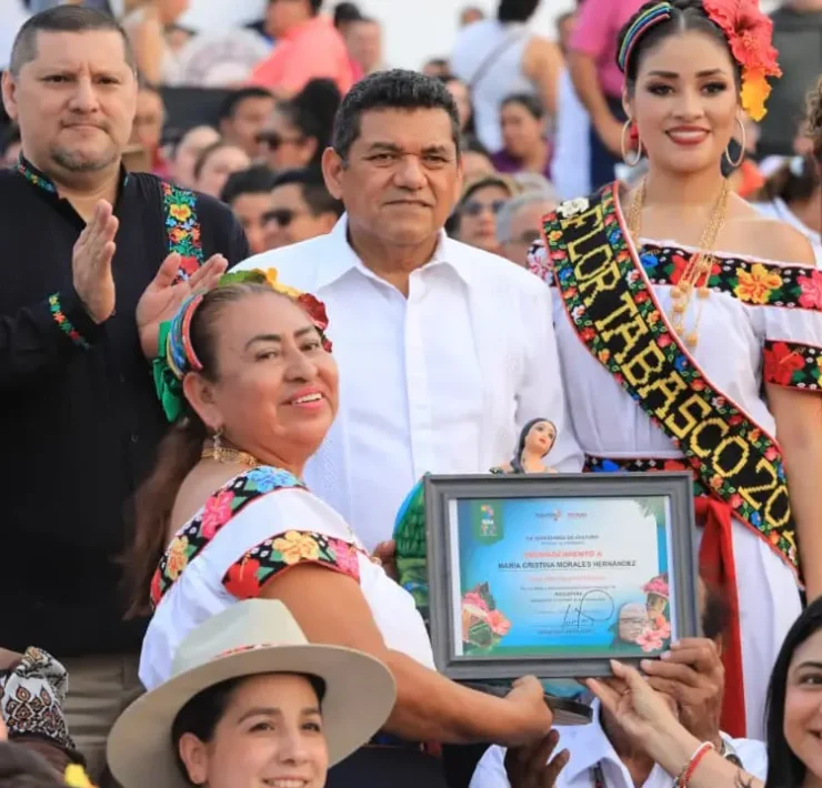 Gran mosaico de danza brilló en la Feria Tabasco 2026