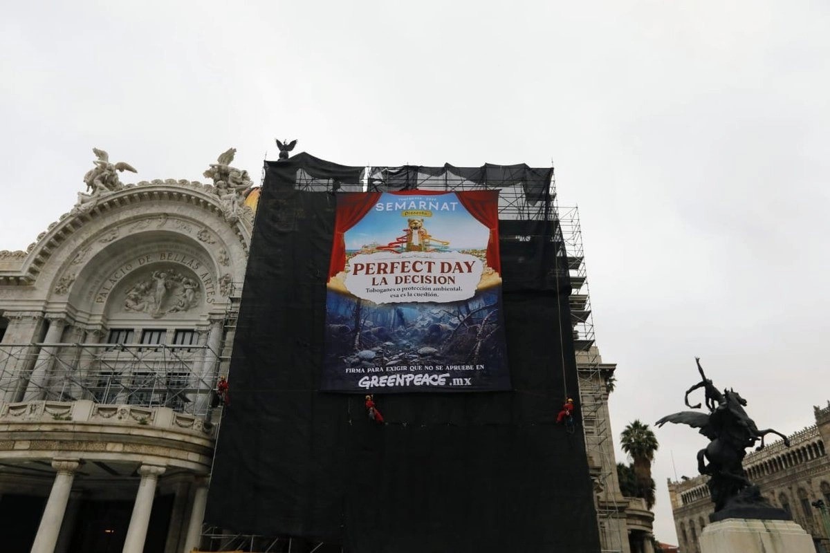 ¡Impactante protesta! Greenpeace lanza fuerte advertencia contra megaproyecto en Mahahual