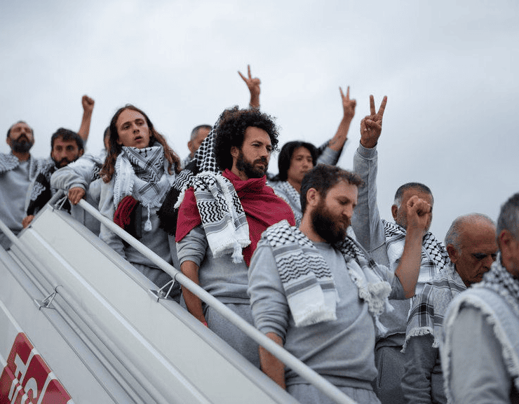 Israel deporta a activistas de flotilla hacia Gaza