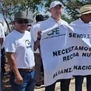 Jubilados de PEMEX y CFE en Mérida exigen revisión de la reforma