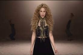 Shakira volvió a brillar en Brasil 2014 con “Dare (La La La)”, consolidando su legado musical en las Copas del Mundo.