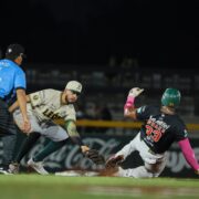 Bravos de León sorprenden y ganan serie en emocionante cierre