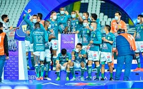 León apagó el sueño universitario en el Guardianes 2020 y levantó su octavo título de Liga MX tras vencer a Pumas en una final histórica.