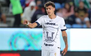Juan Dinenno fue uno de los grandes líderes de Pumas en el Guardianes 2020 y pieza clave en la histórica remontada ante Cruz Azul.