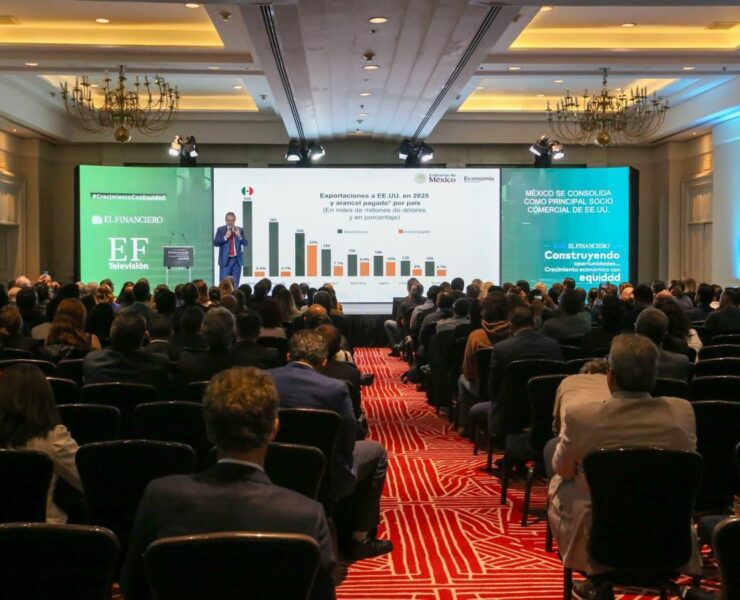 Ebrard destaca oportunidades económicas en complejo entorno global
