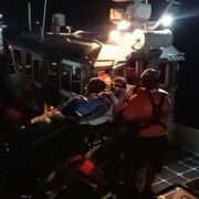 Marina traslada paciente en emergencia marítima desde Isla Mujeres