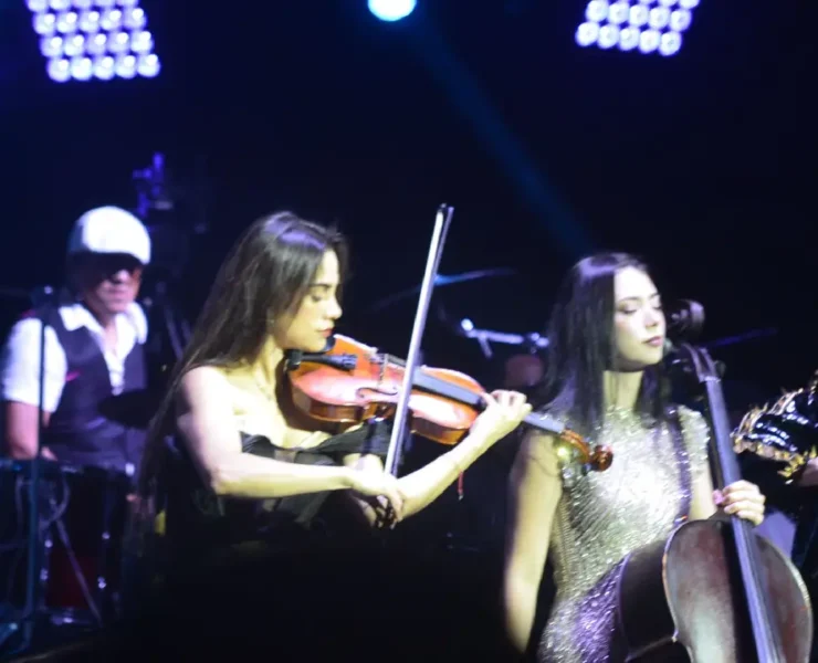 Noche mágica con Arcano deslumbró con talento y sensibilidad artística