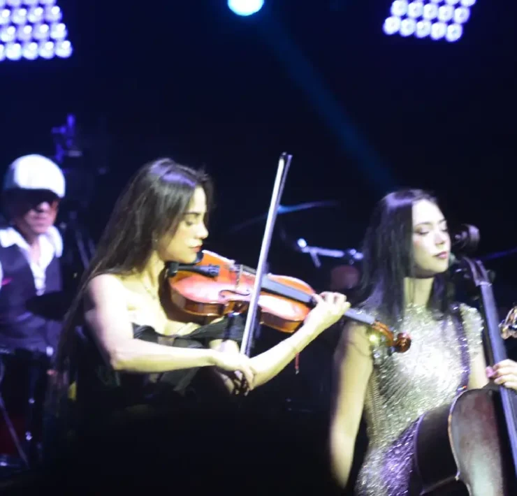Noche mágica con Arcano deslumbró con talento y sensibilidad artística